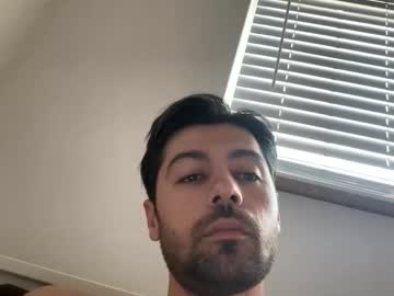 Stream thumbnail golden_nightboy