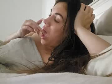 Stream thumbnail gryllsey_and_bella