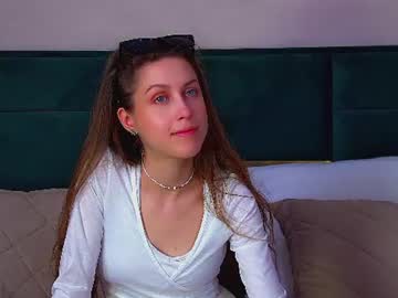 Stream thumbnail haileyarden