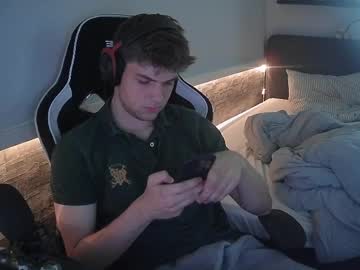 Stream thumbnail henryybigd