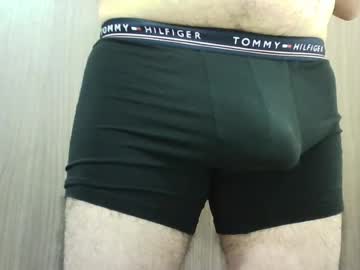 Stream thumbnail hiddenwhisper