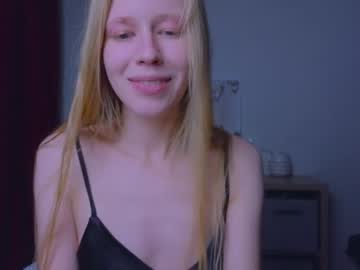 Stream thumbnail hihi_im_chloe