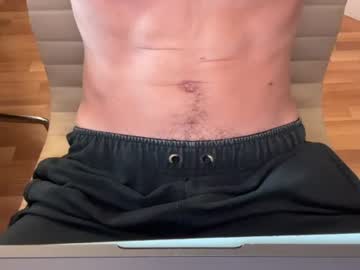 Stream thumbnail hodler1
