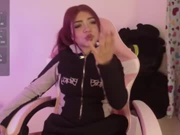 Stream thumbnail honeydollie