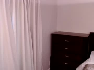 Stream thumbnail hot_milfy_mom