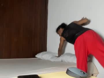 Stream thumbnail hotbody22_