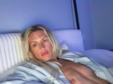 Stream thumbnail hotmommy_cums