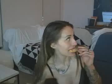 Stream thumbnail houseofsubmission