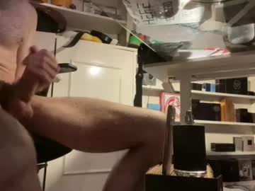 Stream thumbnail hugewhitecockboy