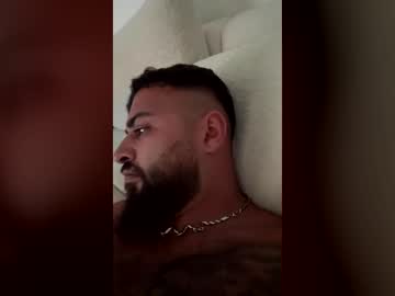 Stream thumbnail huttiloves69