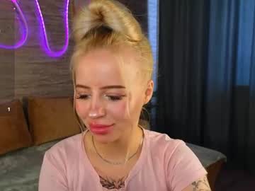 Stream thumbnail i_am_tiffany