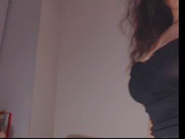 Stream thumbnail in_yan