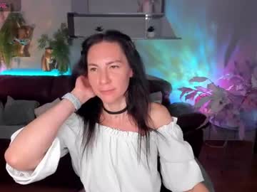 Stream thumbnail ingablossom