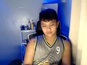 Stream thumbnail innocent_neil143