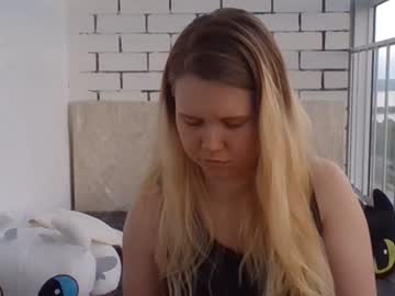 Stream thumbnail iolahollingshead