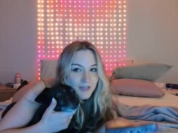 Stream thumbnail iris_roslin