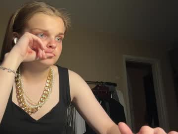 Stream thumbnail isadorakun