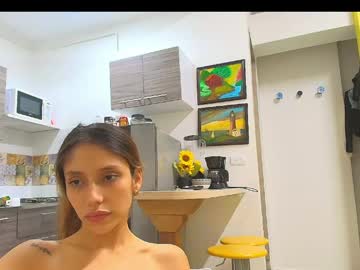Stream thumbnail isis_pink