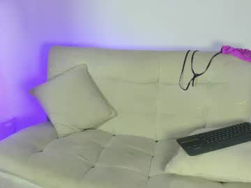 Stream thumbnail ivonny_rouse1