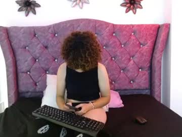 Stream thumbnail ivy_fantasy69