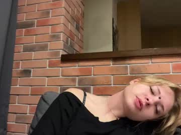 Stream thumbnail jannvong