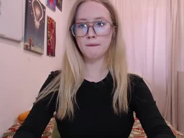 Stream thumbnail joan_kiss
