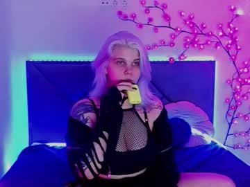 Stream thumbnail joannlowes