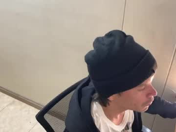 Stream thumbnail josheli