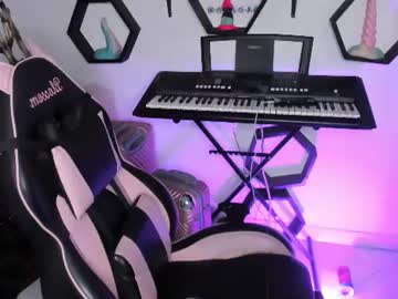 Stream thumbnail juan_blossom