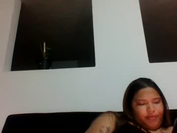 Stream thumbnail juliana671225