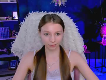 Stream thumbnail juliedaniel