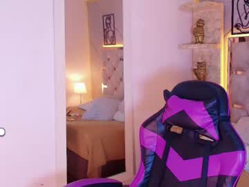 Stream thumbnail julietta_fox