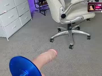 Stream thumbnail juliewets