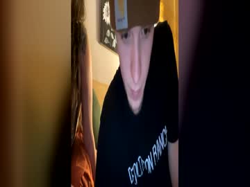 Stream thumbnail justfriendsz