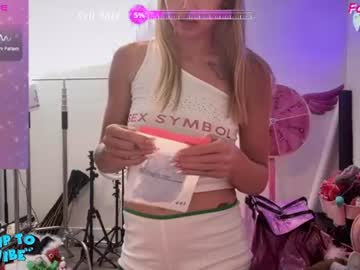 Stream thumbnail justjulianamarie