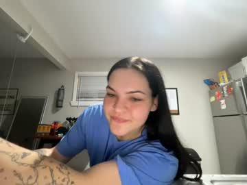 Stream thumbnail kalynnm