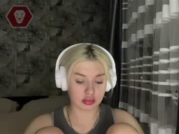 Stream thumbnail kandicemcfarling