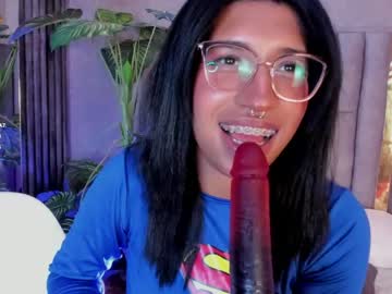 Stream thumbnail karin_ks