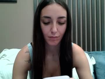 Stream thumbnail karinavandis
