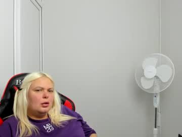 Stream thumbnail karlagoldd