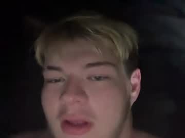 Stream thumbnail kingmoxu