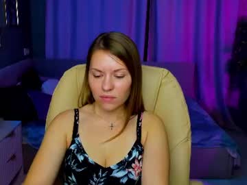 Stream thumbnail kira_miragee