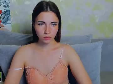 Stream thumbnail kira_mooon