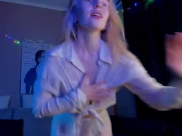 Stream thumbnail kitty__alice