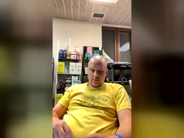 Stream thumbnail knotdaddy1983