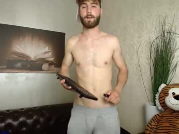 Stream thumbnail kyloeast
