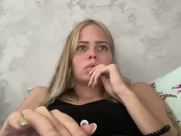 Stream thumbnail ladydana248