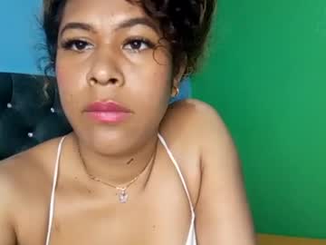 Stream thumbnail laila_30