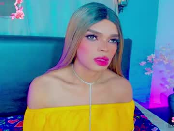 Stream thumbnail lara_brunette