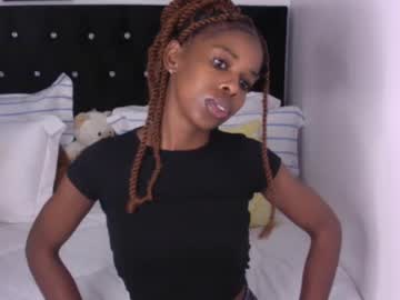 Stream thumbnail larrine